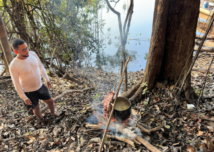 Raimundo in the Amazon - photo 3