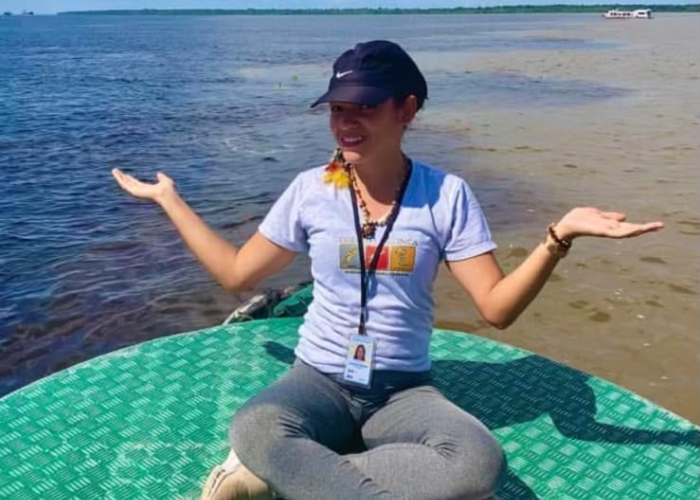 Jhanyfer Helena in the Amazon - photo 2